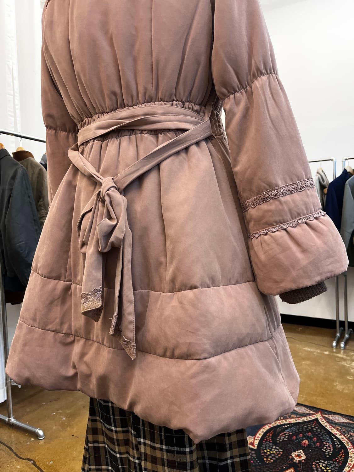 엑시즈팜 레이스 패딩 코트 상품이미지6