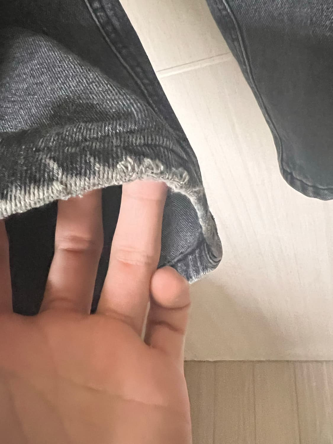 xs) 해칭룸 와이드커브진 워시드블랙 상품이미지4