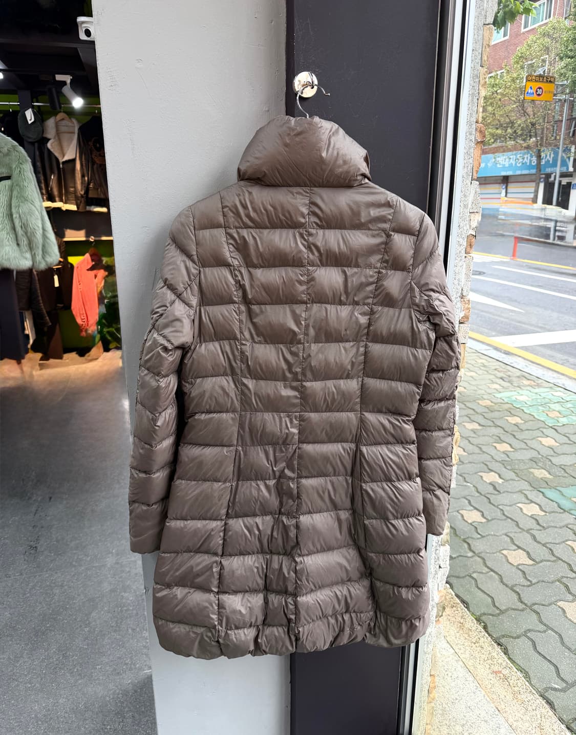 55/ 에르노 슈퍼라이트 구스다운 경량 롱패딩 상품이미지8