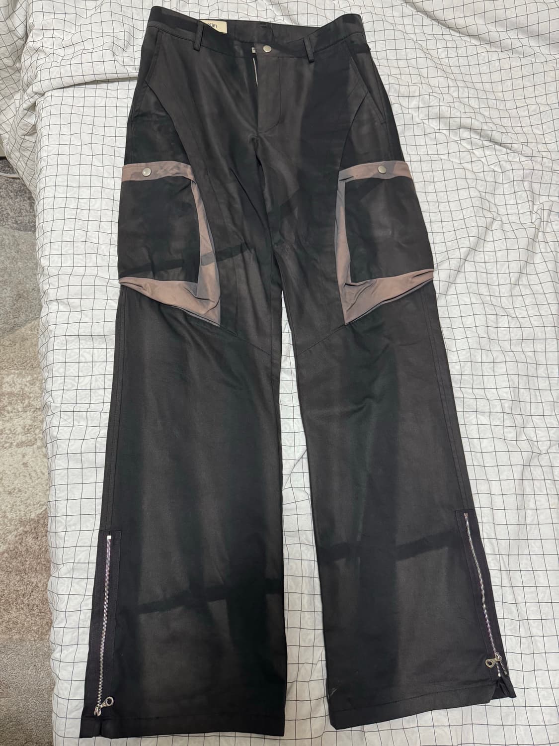 지용킴 24ss 선블리치드 카고팬츠 s사이즈 판매 상품이미지1