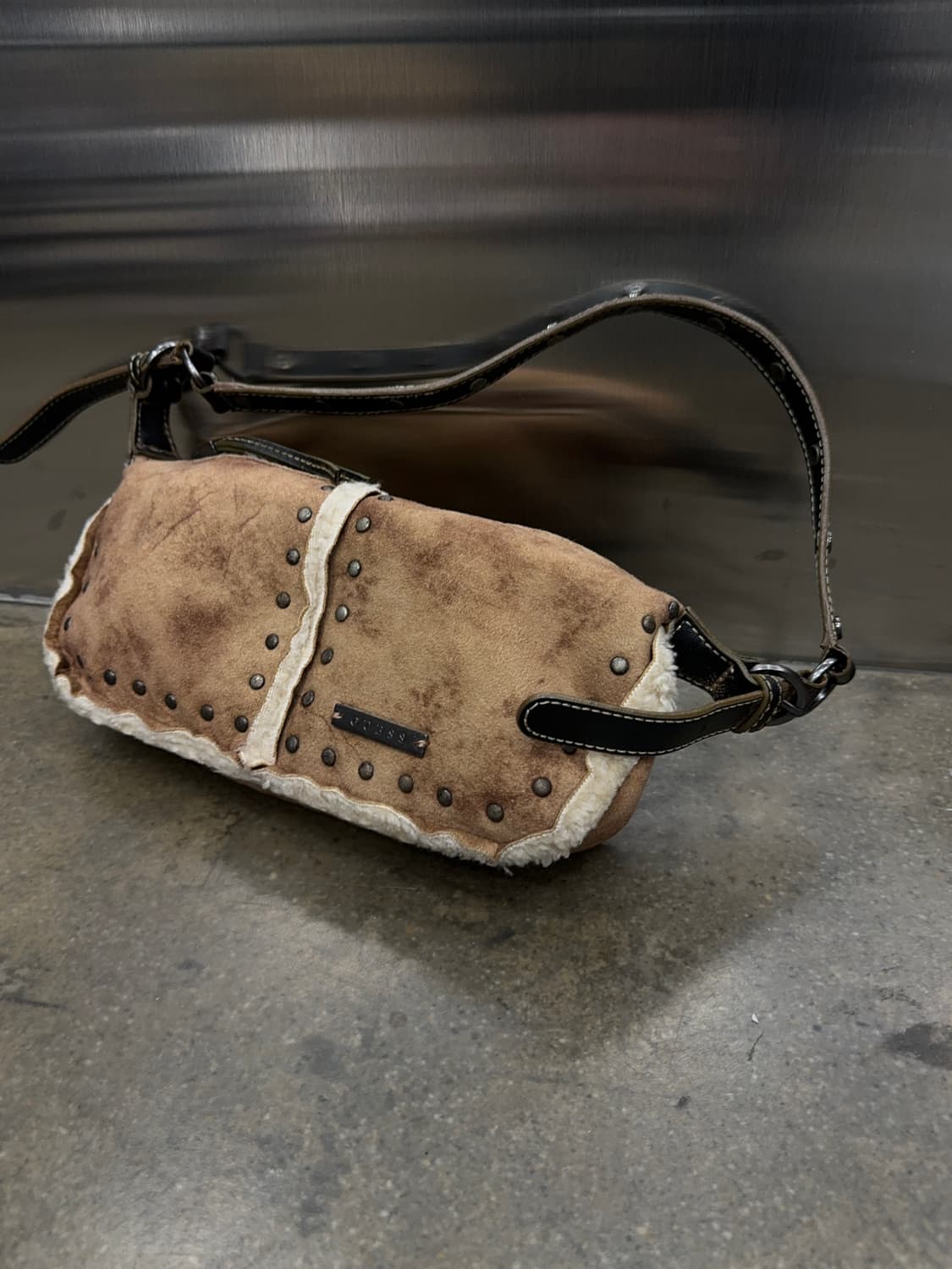 Guess rare suede shoulder bag 상품이미지2