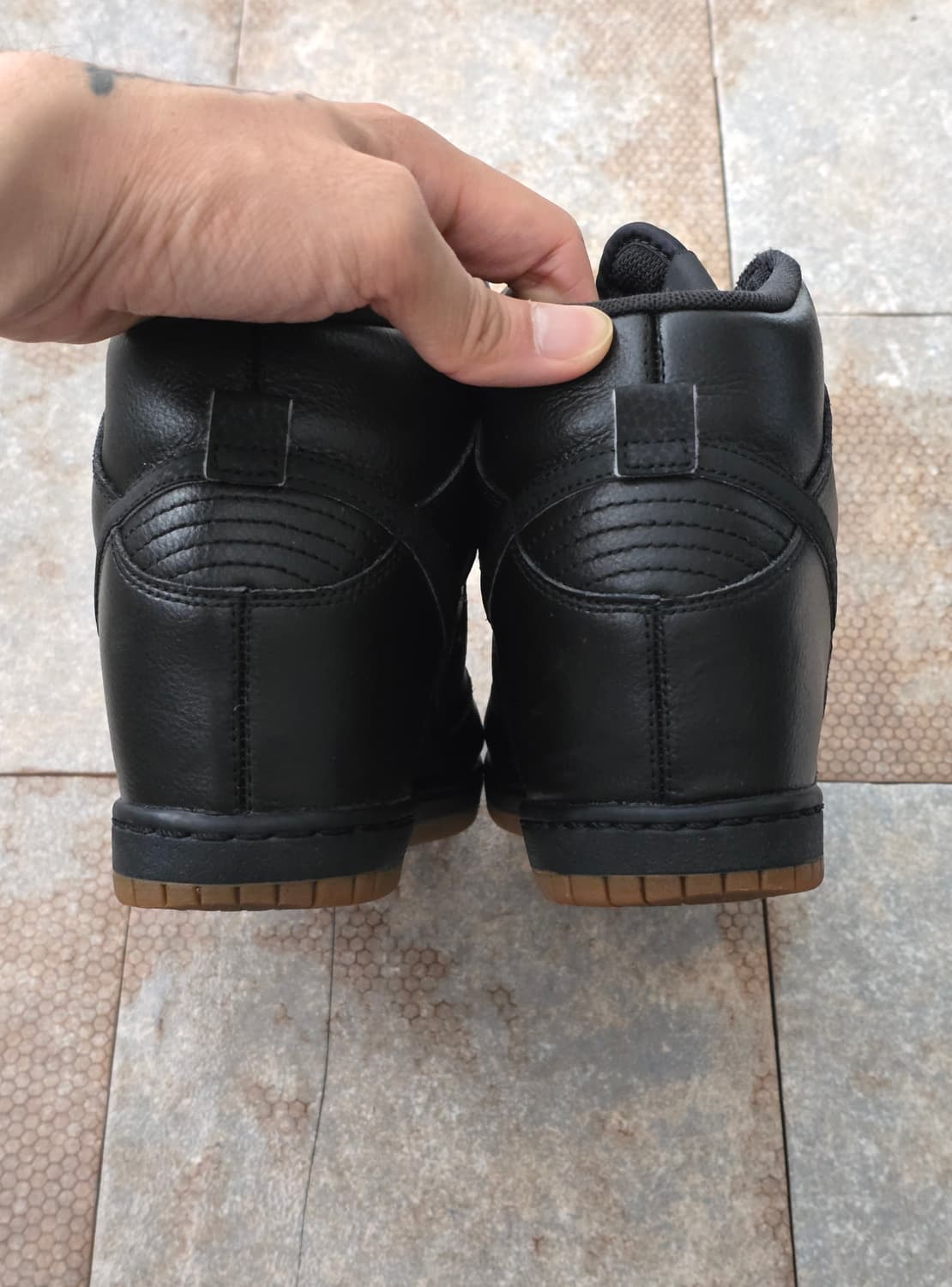 (225)나이키 덩크 스카이 하이 에센셜 블랙 검 상품이미지8