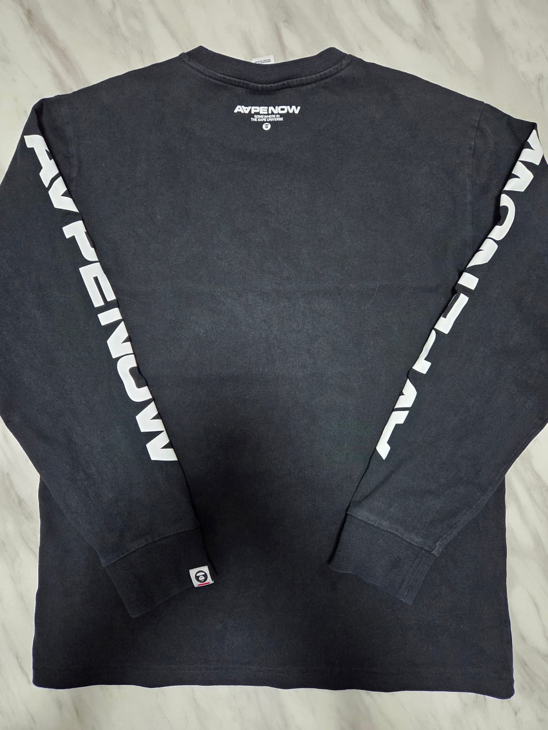 에이프 롱슬리브 상품이미지3