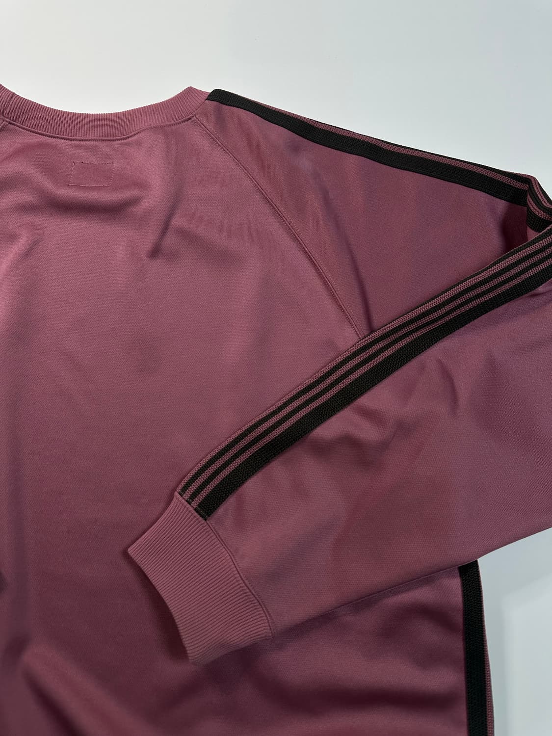 니들스 트랙 크루넥 폴리 스무스 스모크 핑크 상품이미지7