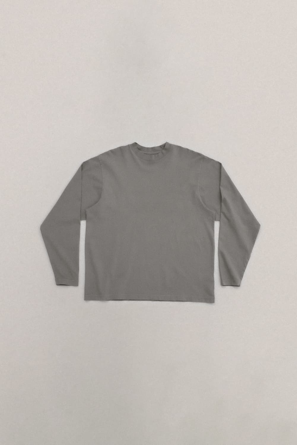 이지갭 롱슬리브 긴팔티 라이트그레이 상품이미지1