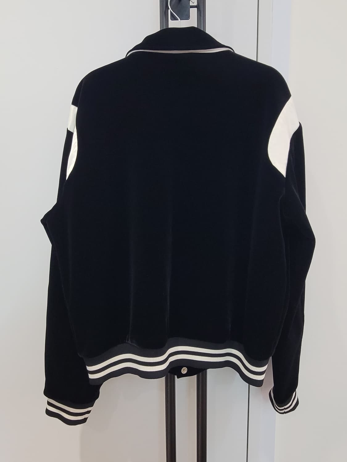 롤링스튜디오 벨벳 블랙 바시티 자켓 XL사이즈 상품이미지6