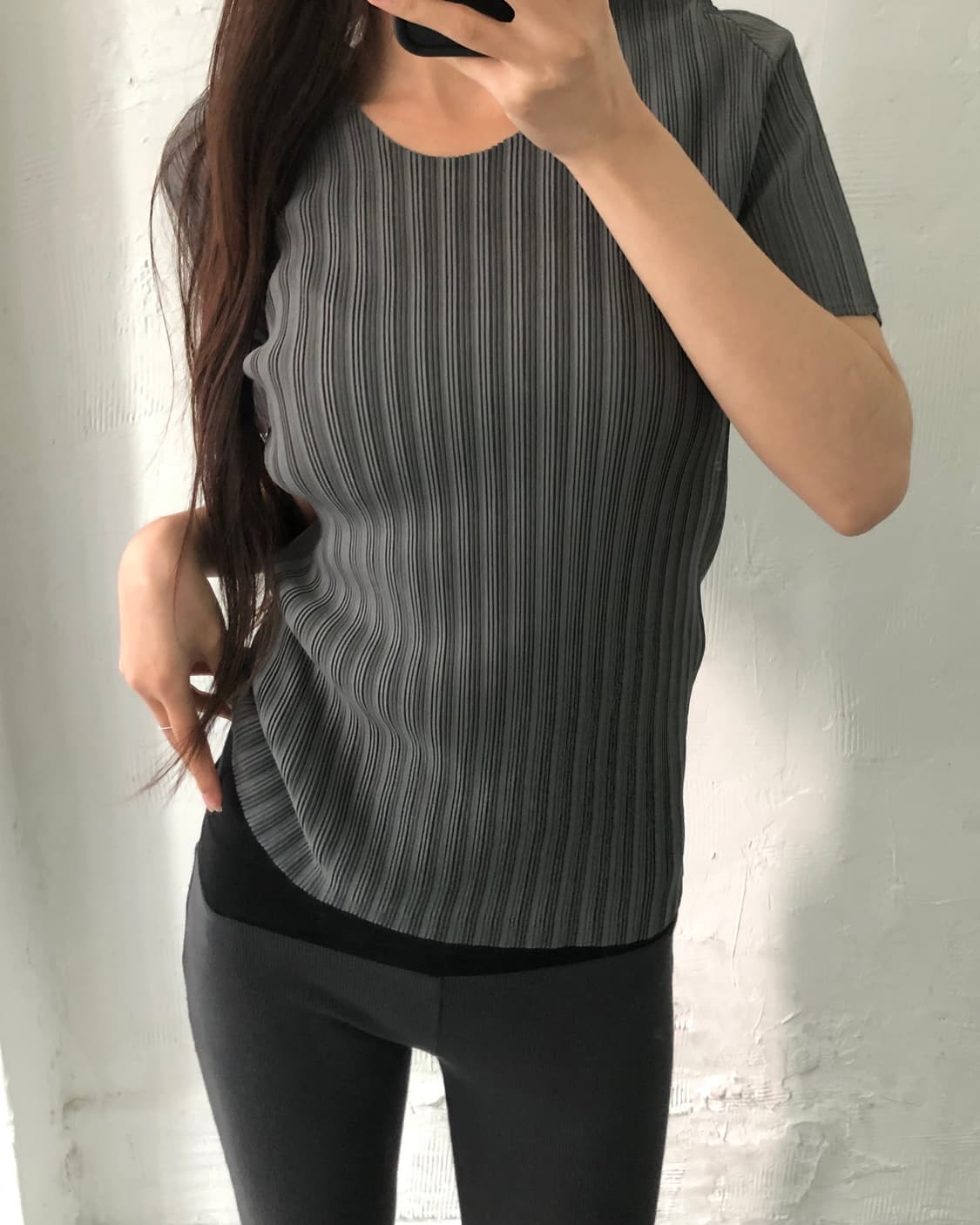 Pleats Please 플리츠플리즈 그레이 플리츠 티셔츠 상품이미지3