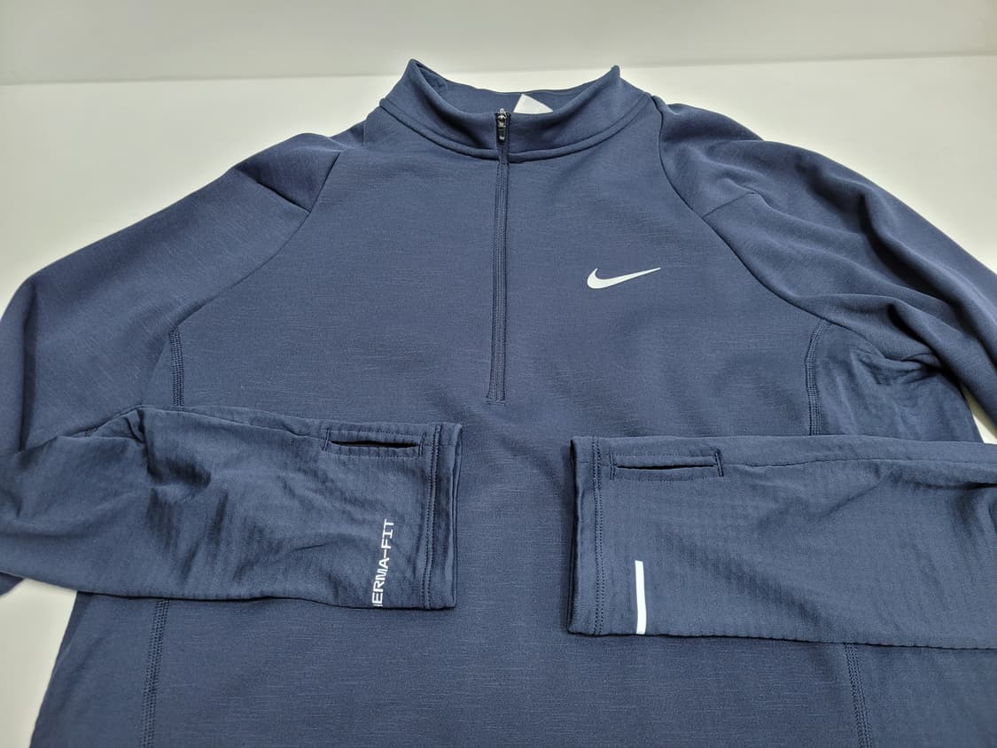 (새상품) NIKE 23SS 나이키 써마 핏 발수 러닝탑 / 남 XL 상품이미지5