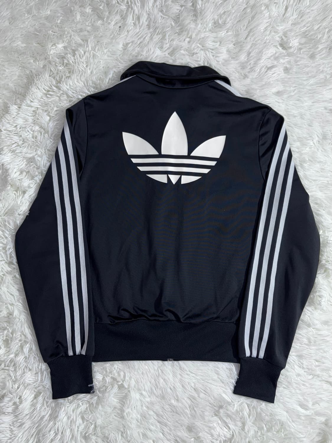 아디다스 빅로고 블랙 유로파 트랙탑  상품이미지6