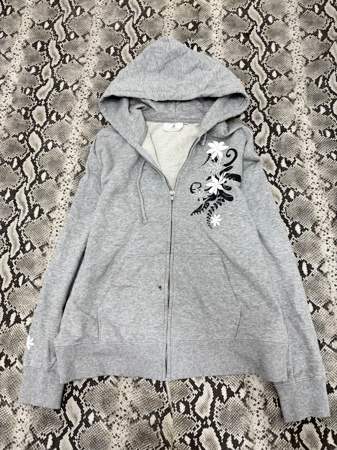 “Vintage” Oriental Print Grey Hooded zip 상품이미지4