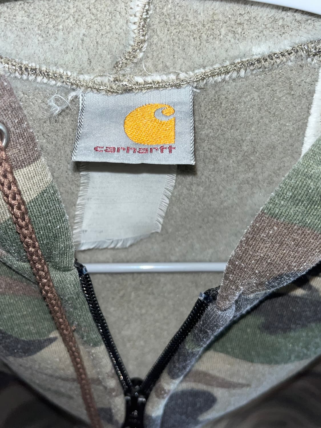 칼하트 카모 후드집업 상품이미지3