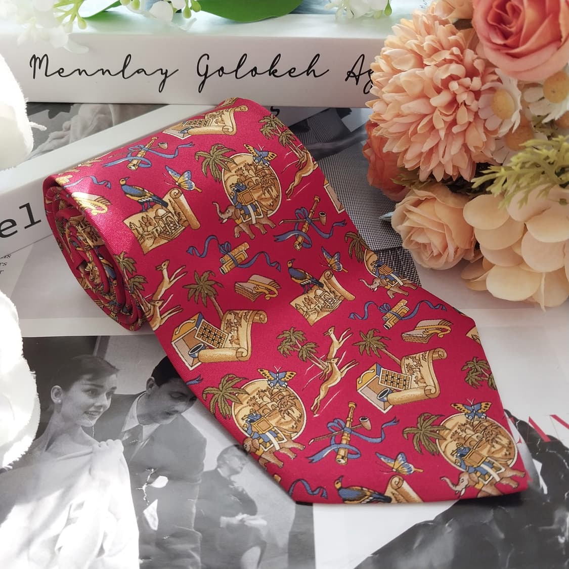 살바토레 페라가모 실크판타지 패턴 넥타이 9.4cm A+등급 K2273 상품이미지3