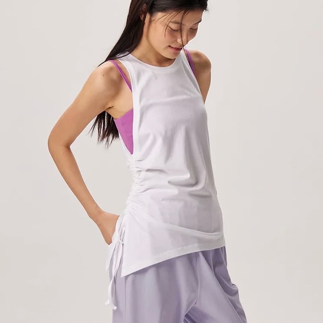 부디무드라 사이드 셔링 슬리브리스 S 화이트 상품이미지1