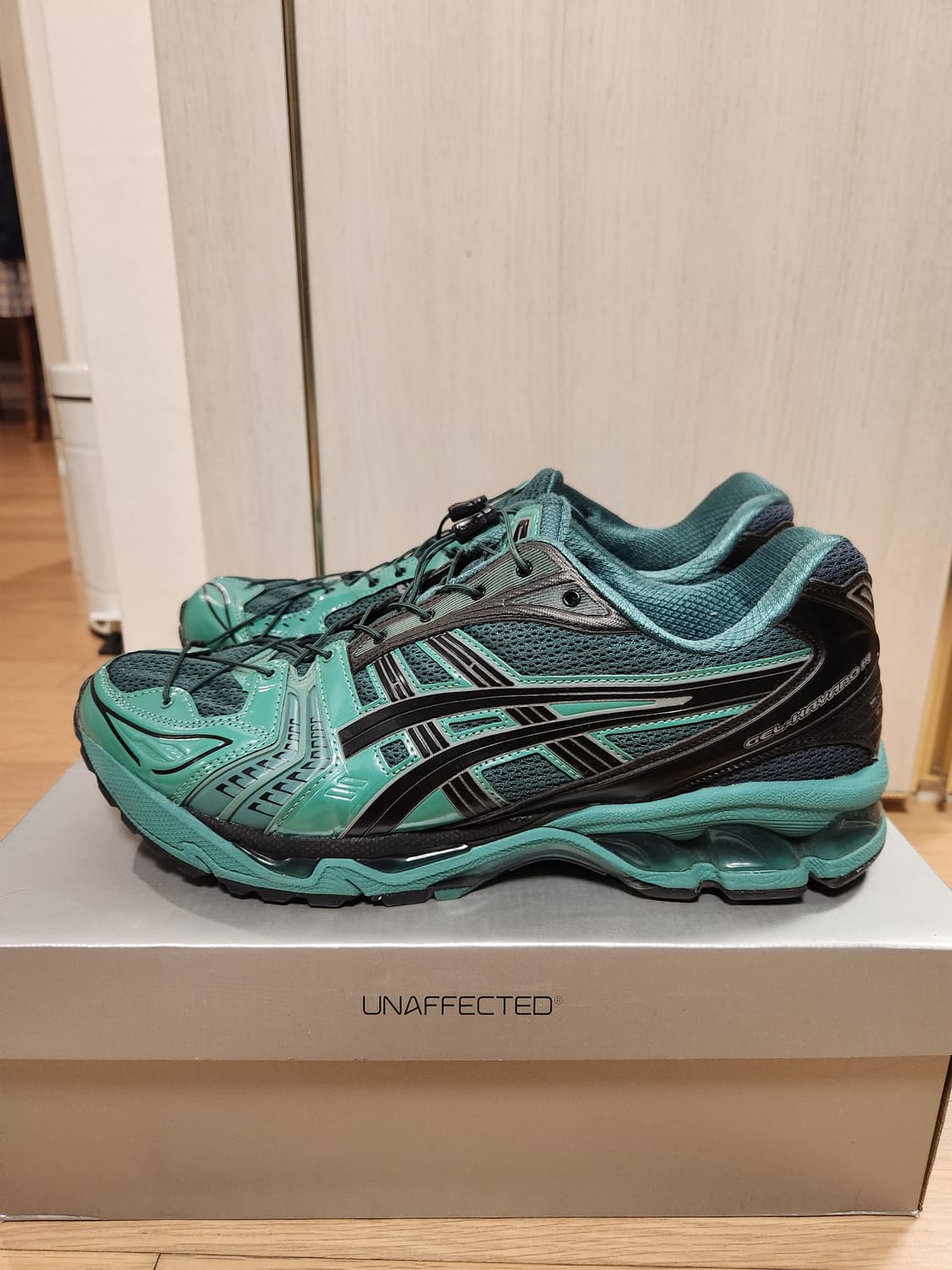 (295) 아식스 언어펙티드 우라노스 그린 상품이미지4