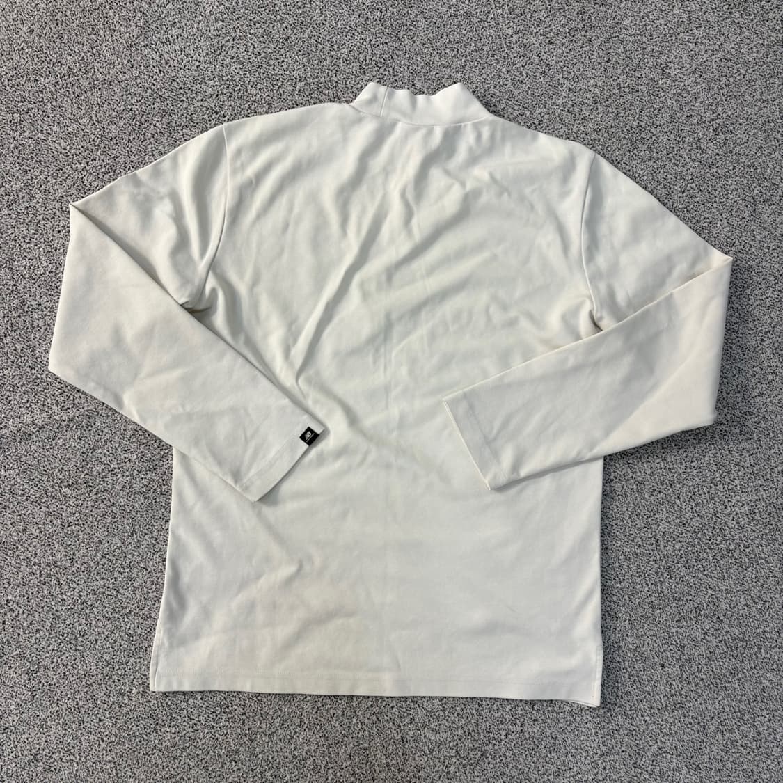 100 뉴발란스남성 반목 폴라넥 긴팔티 0423J 상품이미지3