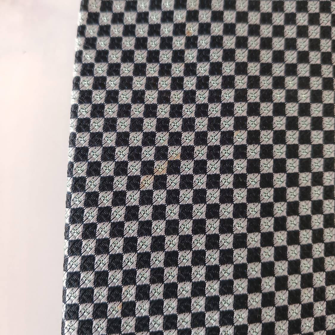 아쿠아스큐텀 실크 네이비 기하 패턴 넥타이 8.8cm A등급 A19456 상품이미지8