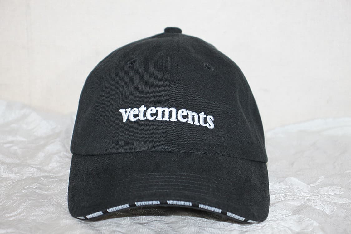 Reebook x vetements 리복 베트멍 볼캡 상품이미지1