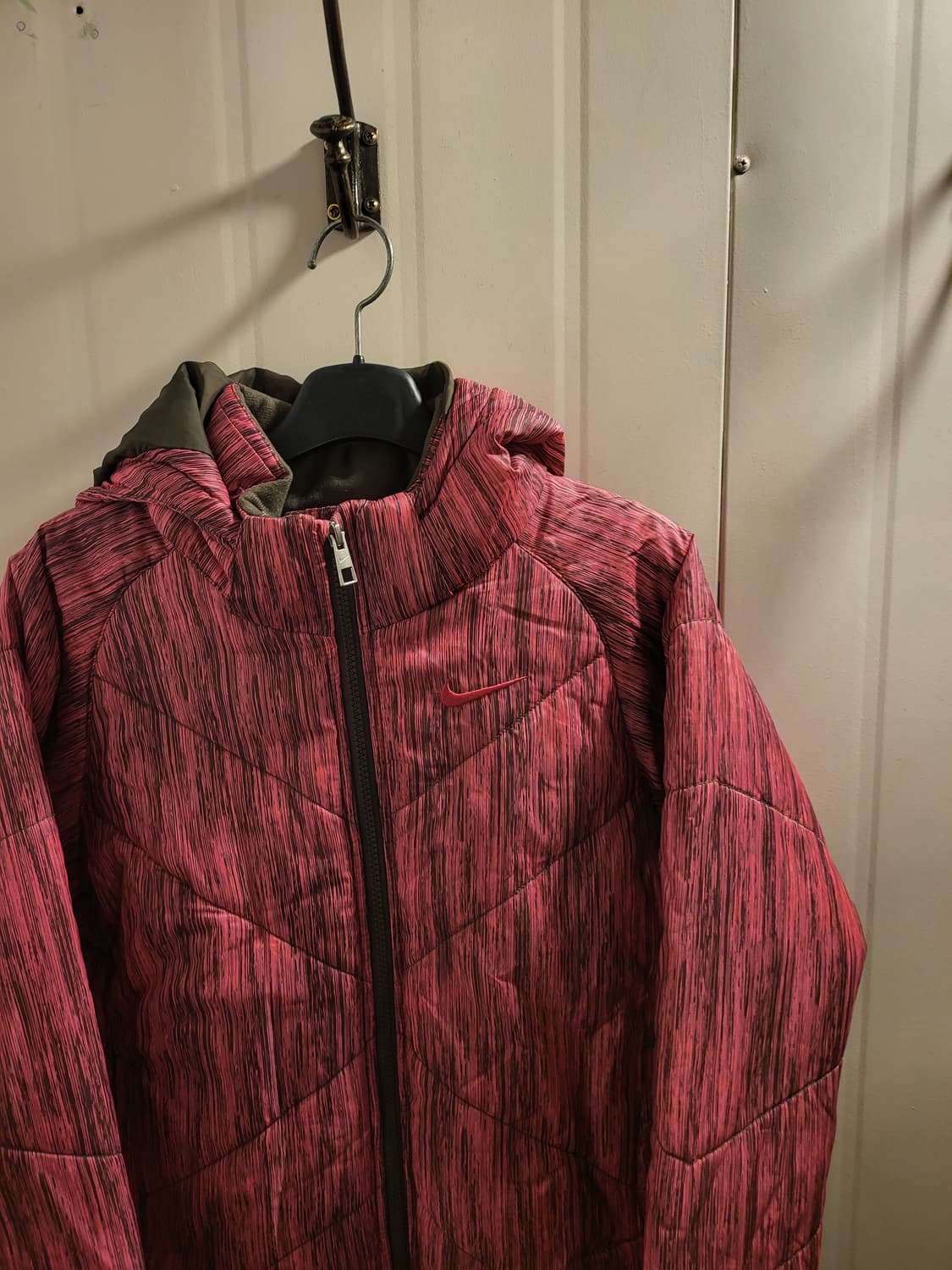 나이키 핑크 후드 경량패딩 키145 상품이미지2