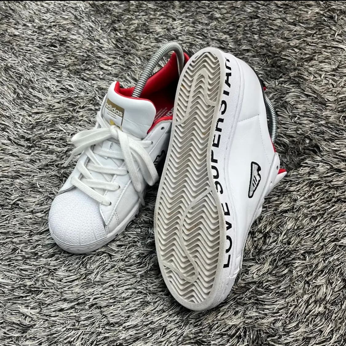 아디다스 슈퍼스타 V-DAY (235) 상품이미지3