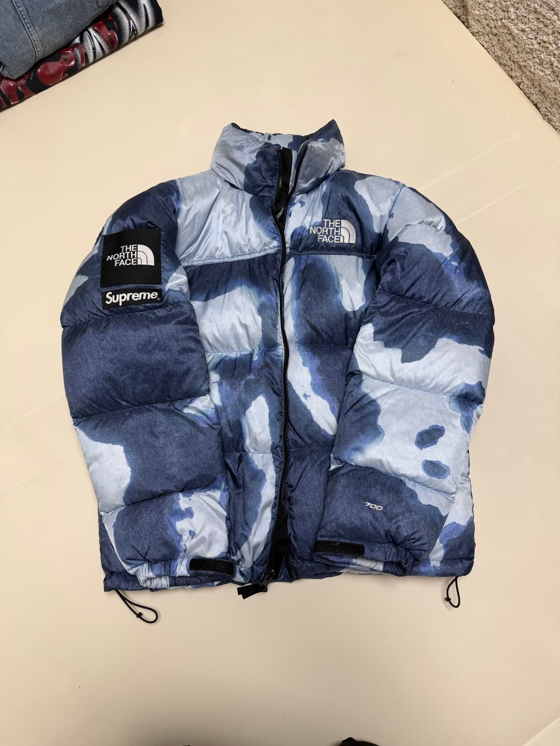 [M] 슈프림 노스 블리치드 눕시 상품이미지1