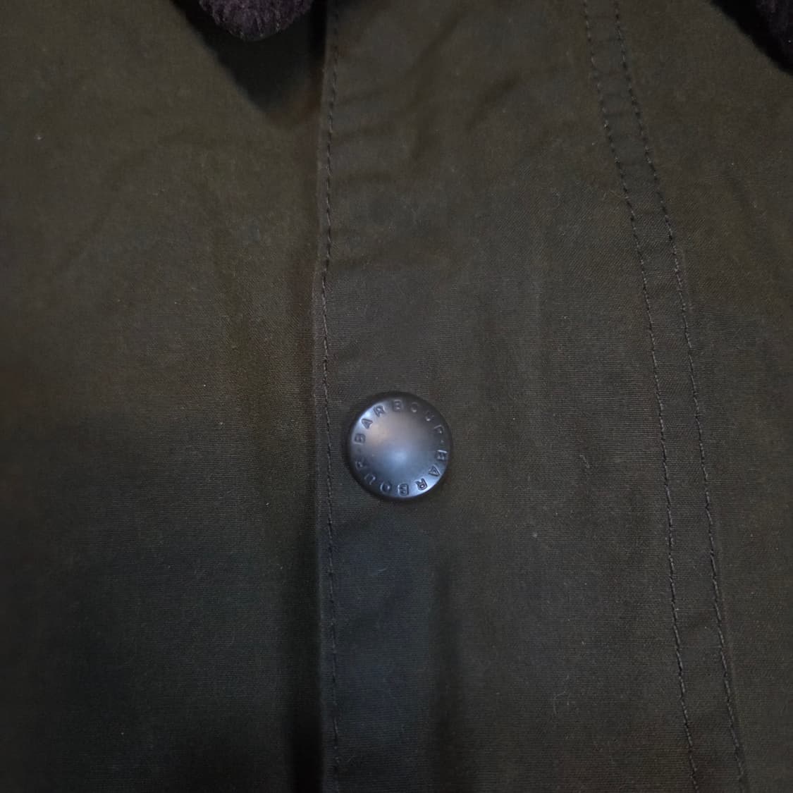 바버 비데일 왁스 자켓 (XL)
 상품이미지3