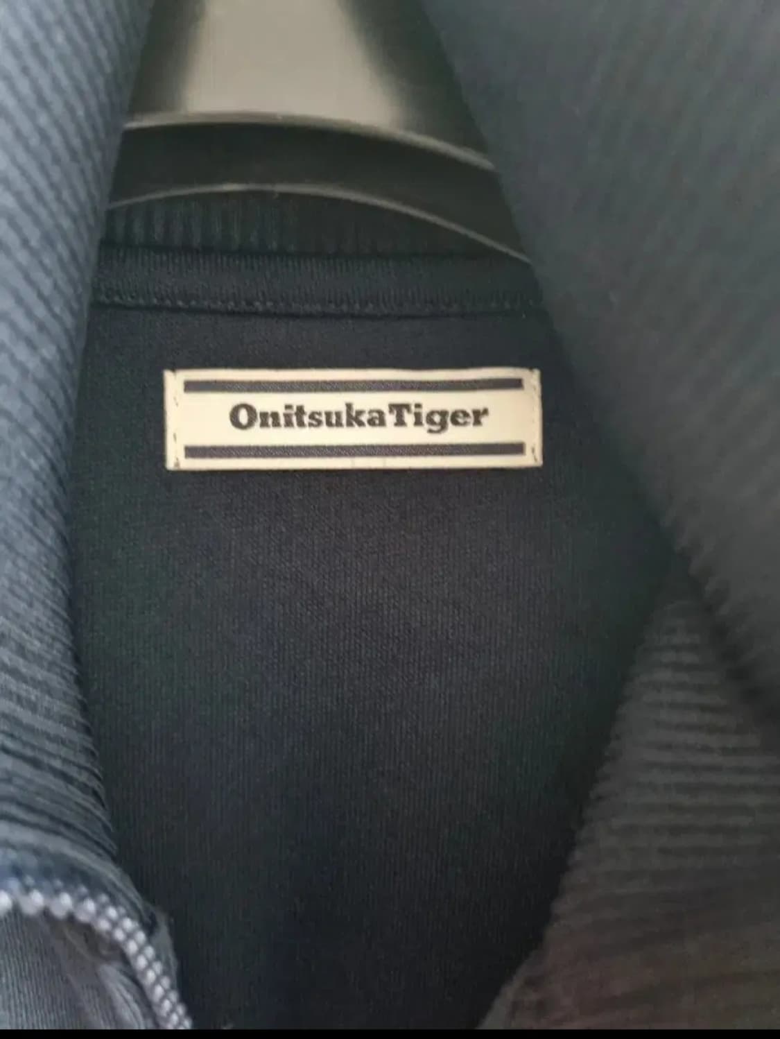 오니츠카타이거 네이비 집업 상품이미지3