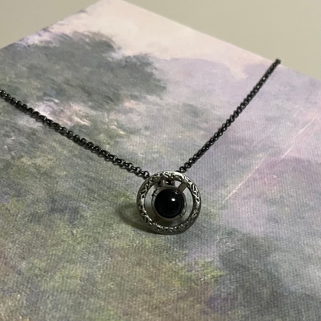 비비안웨스트우드 오리엔탈 orb 블랙 목걸이 상품이미지3