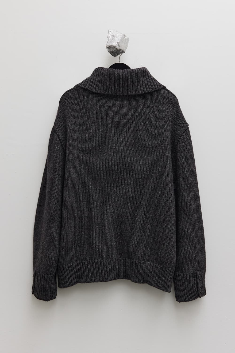 [YOUTH] Heavy-weight Knit Cardigan 상품이미지8