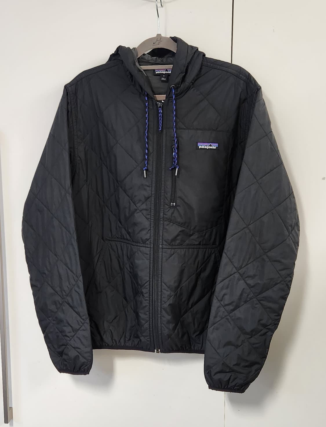 파타고니아 다이아몬드 퀼티드 인슐레이트 봄버 후드 자켓 S 상품이미지1