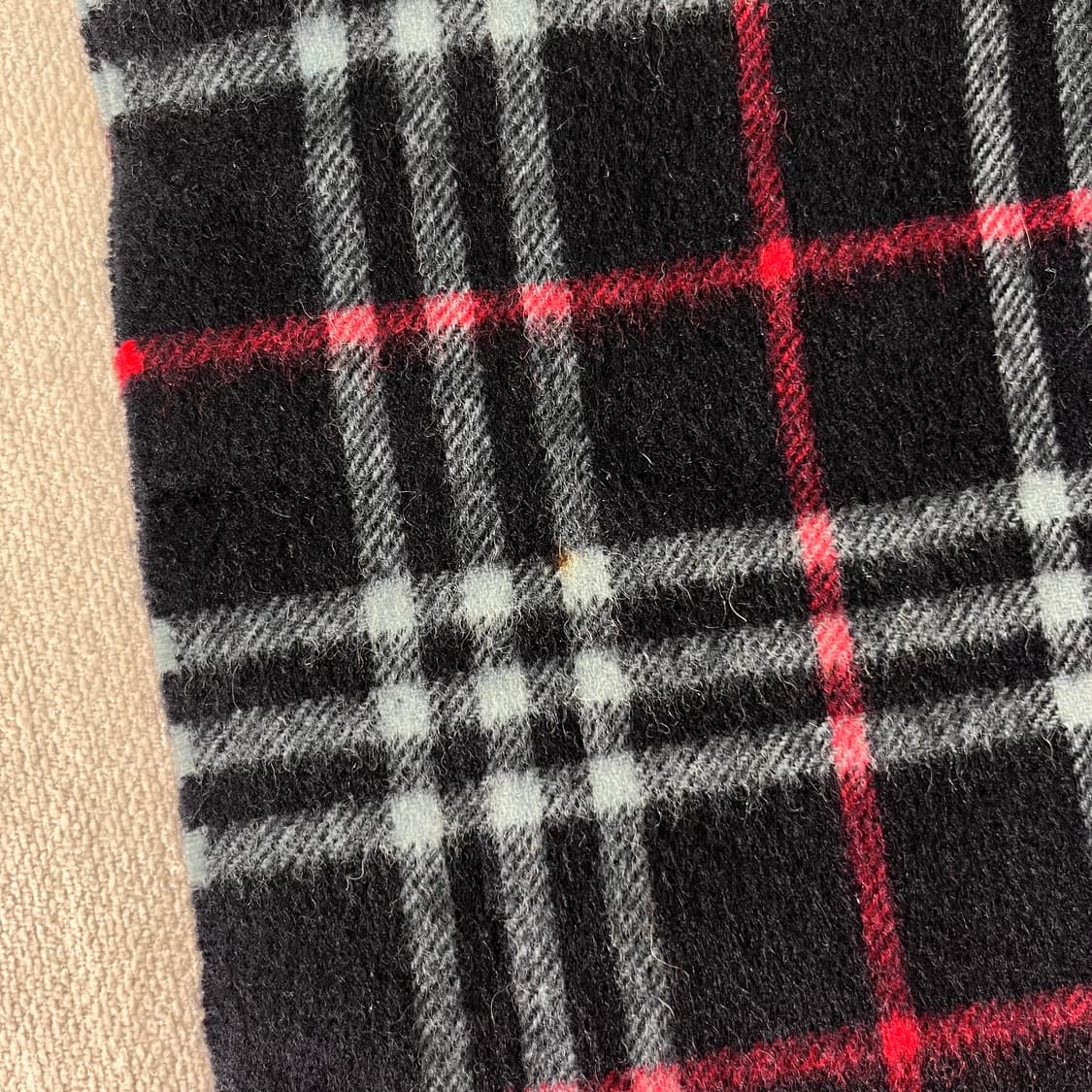 버버리 노바체크 램스울 네이비 머플러 상품이미지4