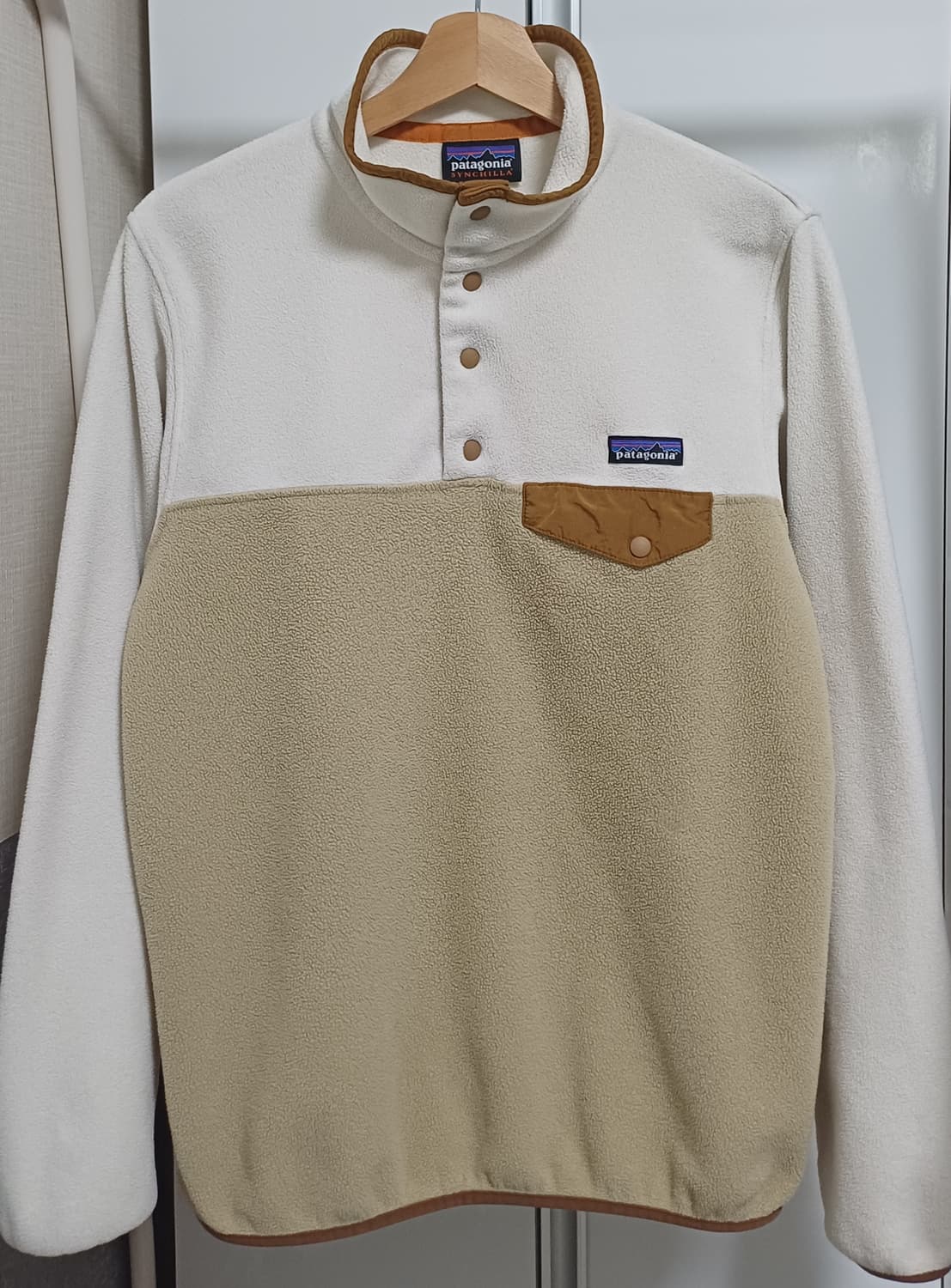 🇳🇮 파타고니아 우먼스 신칠라 스냅티 -  오트밀/ 브라운 상품이미지1