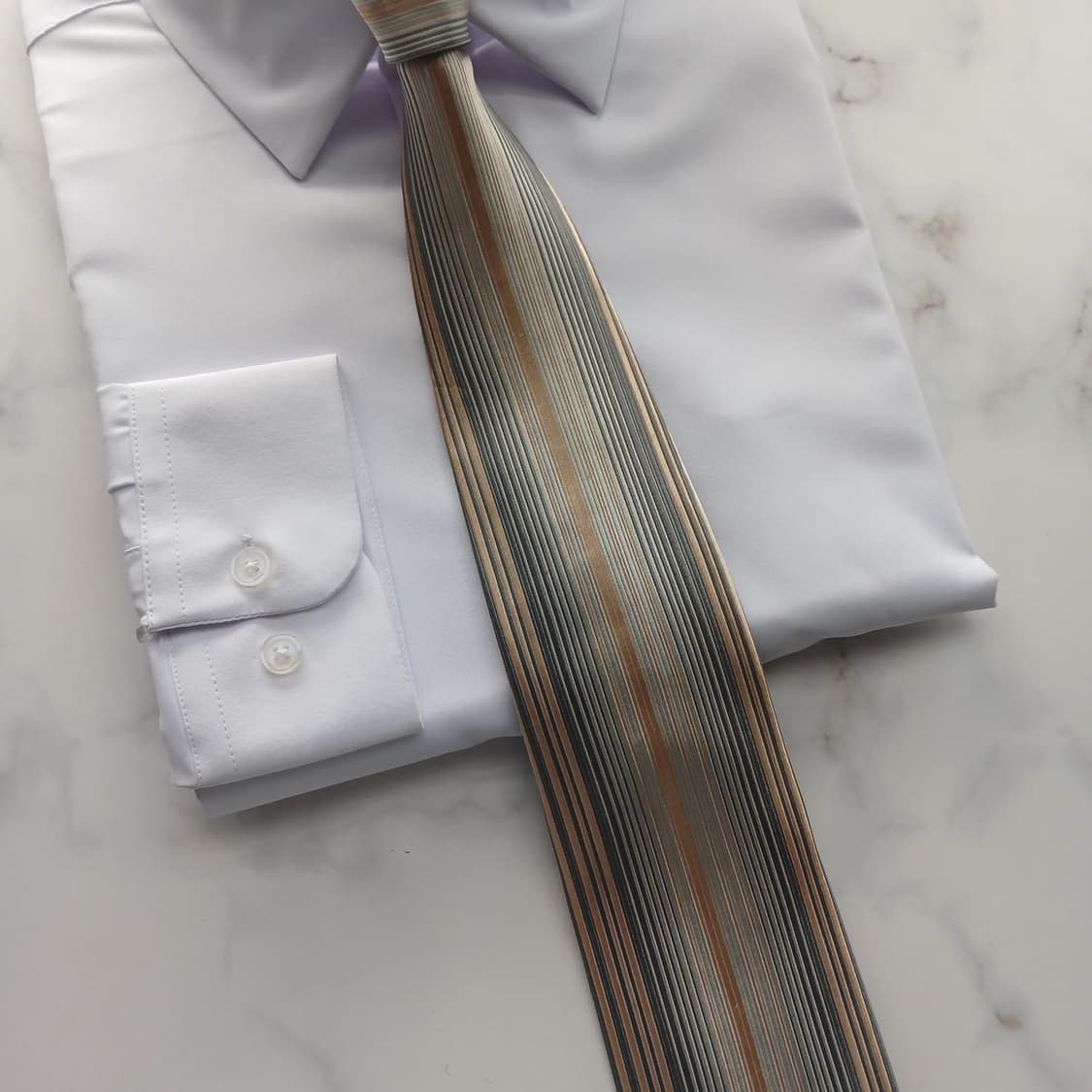 MCM 실크 그레이&골드 스트라이프 넥타이 8.7cm A등급 A18415 상품이미지5