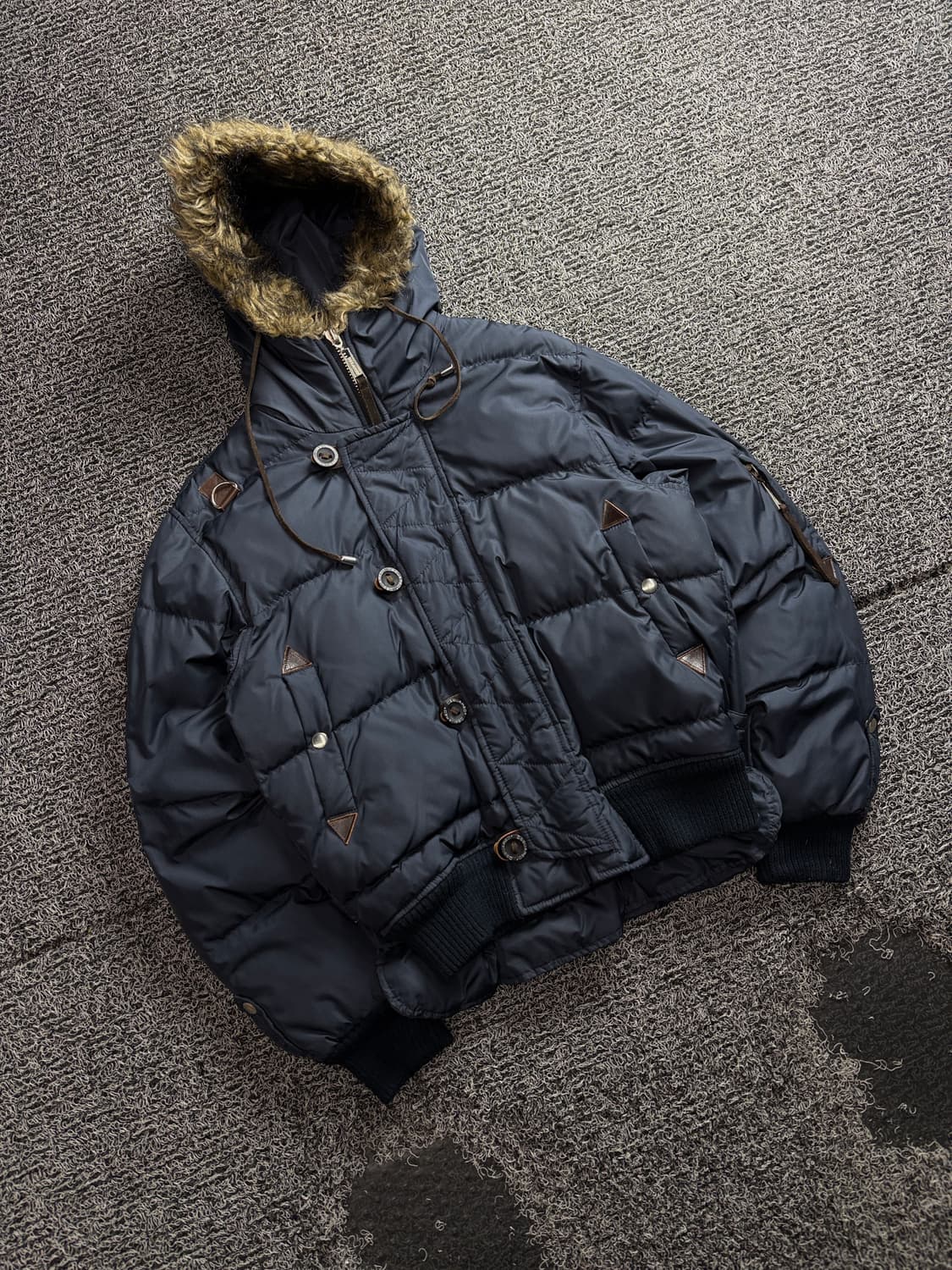 디스퀘어드2 마더 플러프 라쿤 다운 점퍼 3963 상품이미지1