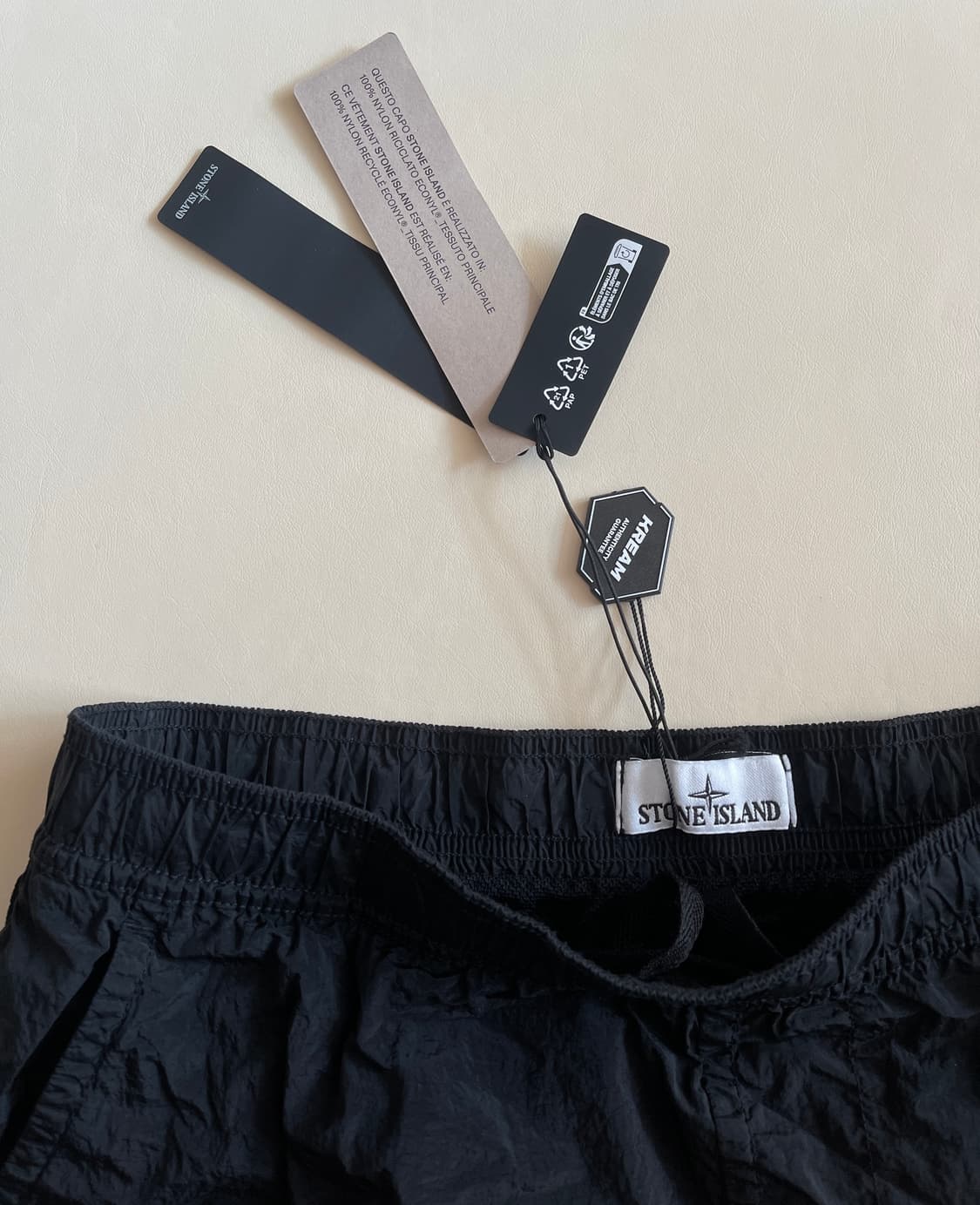 새상품)스톤 아일랜드 브러쉬드 코튼 스위밍 트렁크 블랙 상품이미지4
