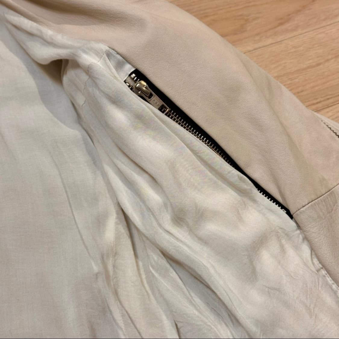 이로 IRO 가죽자켓 상품이미지3