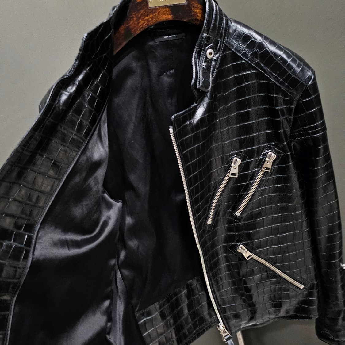 (국내1피스)톰포드 크록이펙트 바이커레더지퍼 가죽자켓 상품이미지6