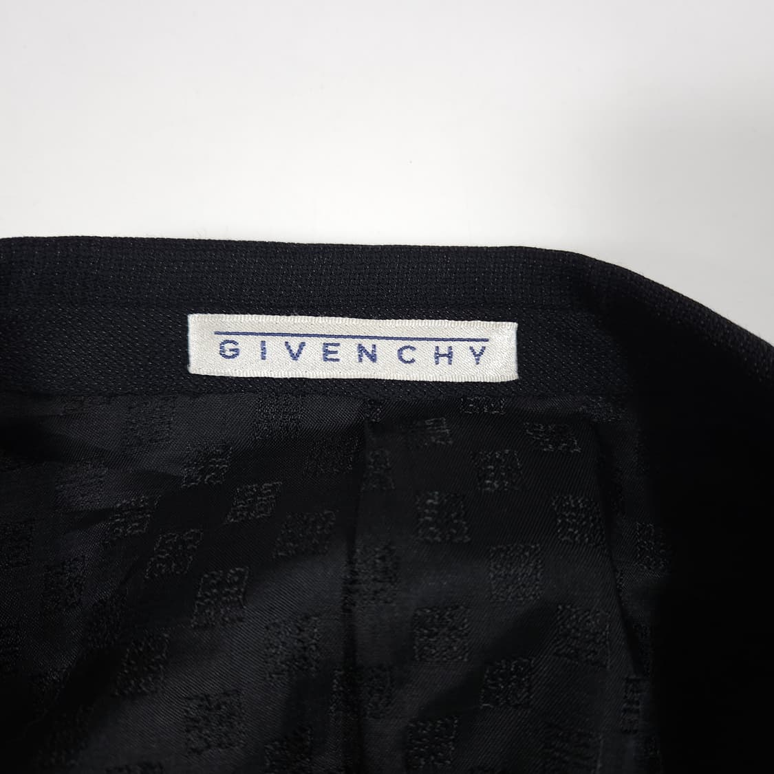 지방시 미니멀 블레이저 상품이미지3