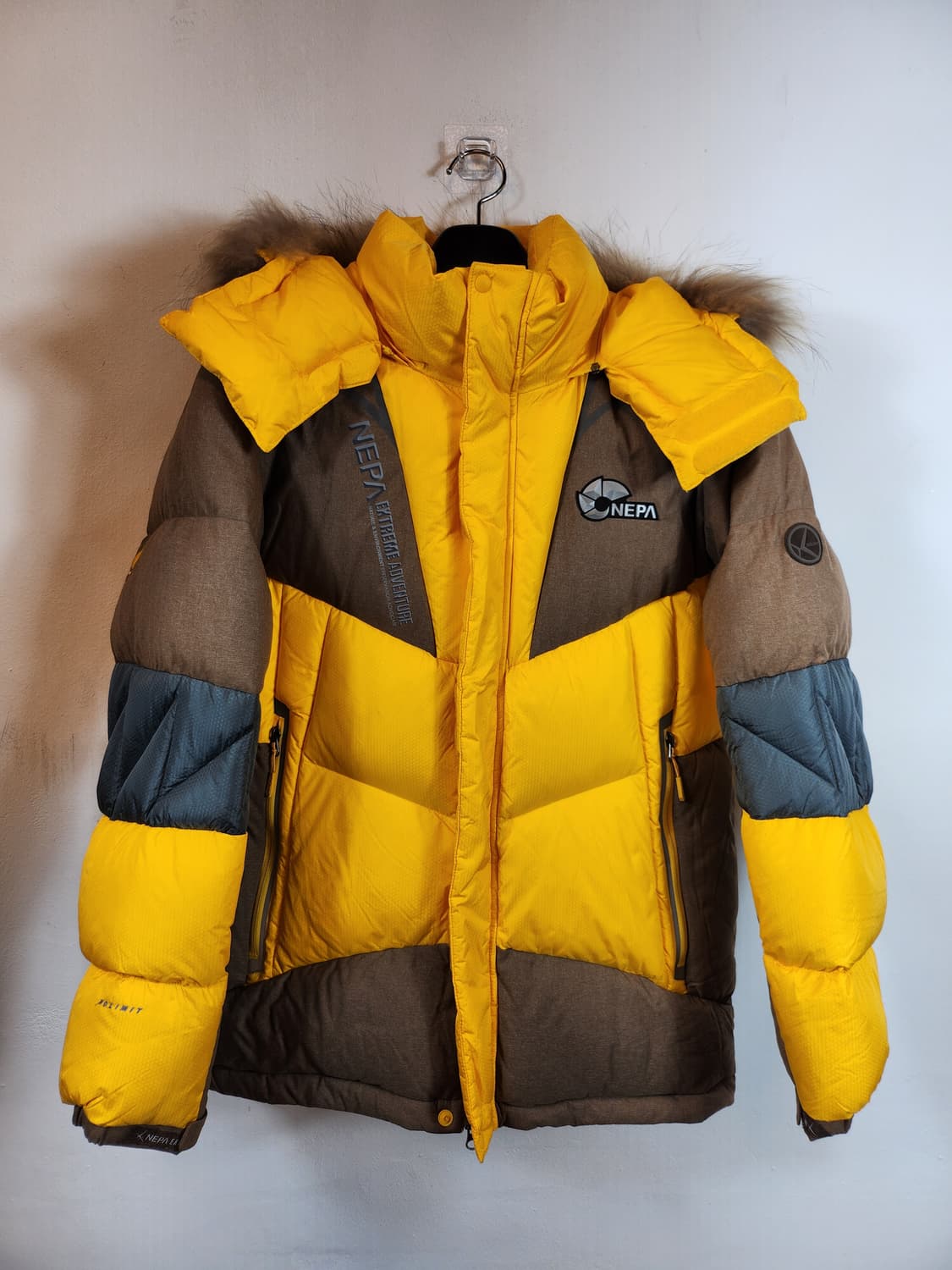 네파  NOLIMIT 기능성 구스패딩  100-105 L 새제품급 상품이미지1