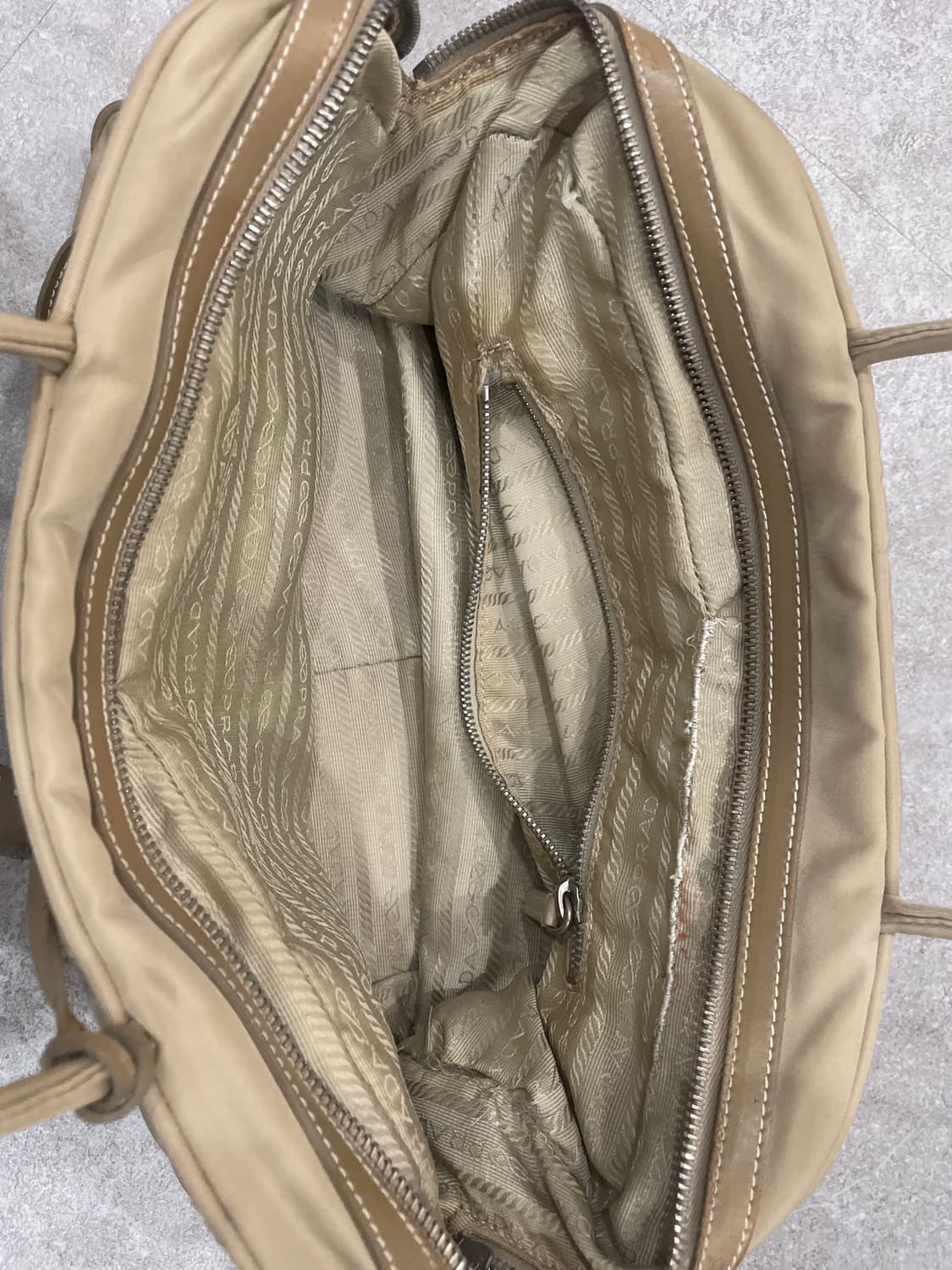 프라다빈티지숄더백 상품이미지3