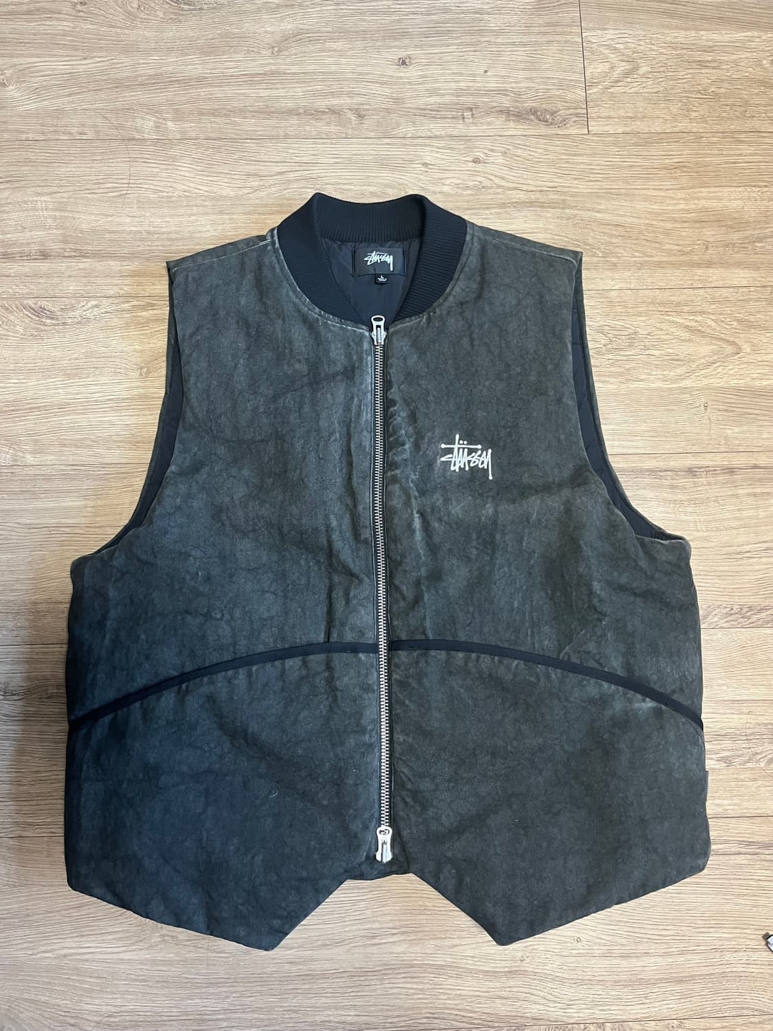 스투시 패딩 베스트 L 상품이미지1