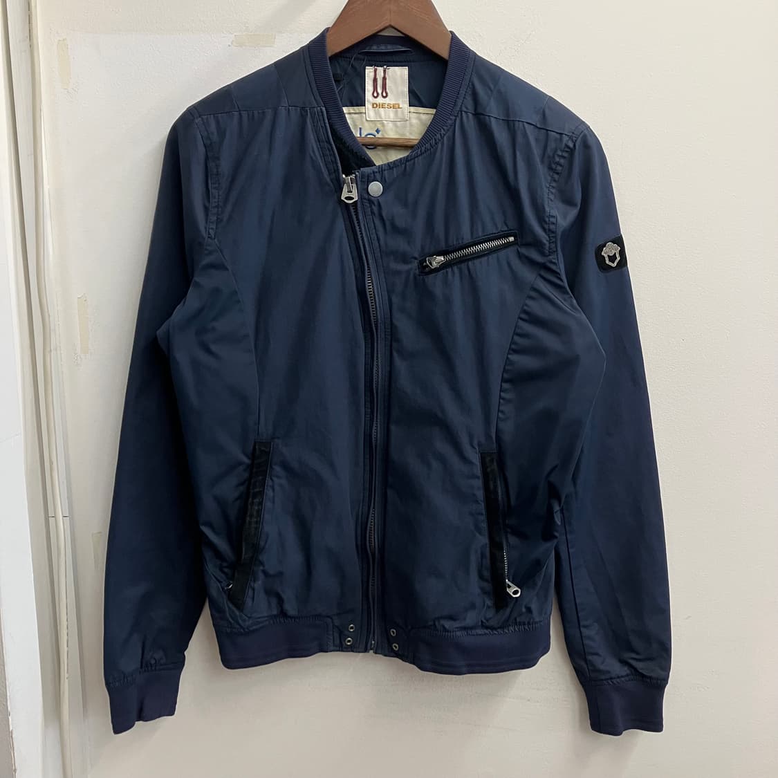 N290 디젤 사선 봄버 자켓 상품이미지1