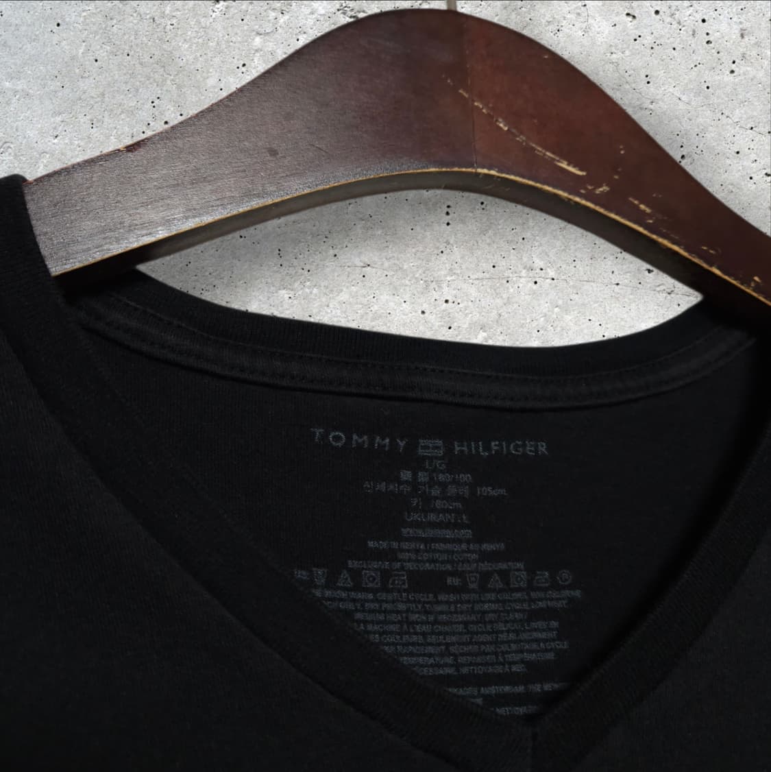 타미힐피거 브이넥 반팔티 (100/L) 상품이미지3