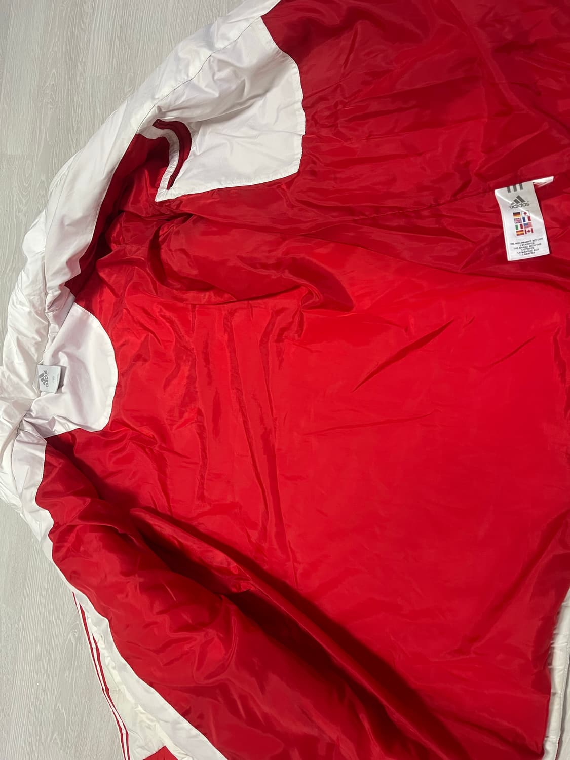 아디다스 리버풀 패딩점퍼 M 상품이미지7