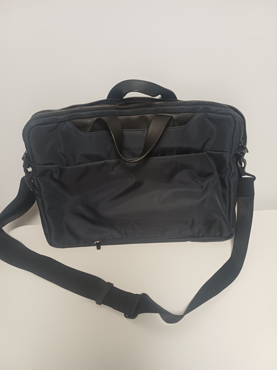 만다리나 덕 투포켓 브리프케이스 상품이미지2