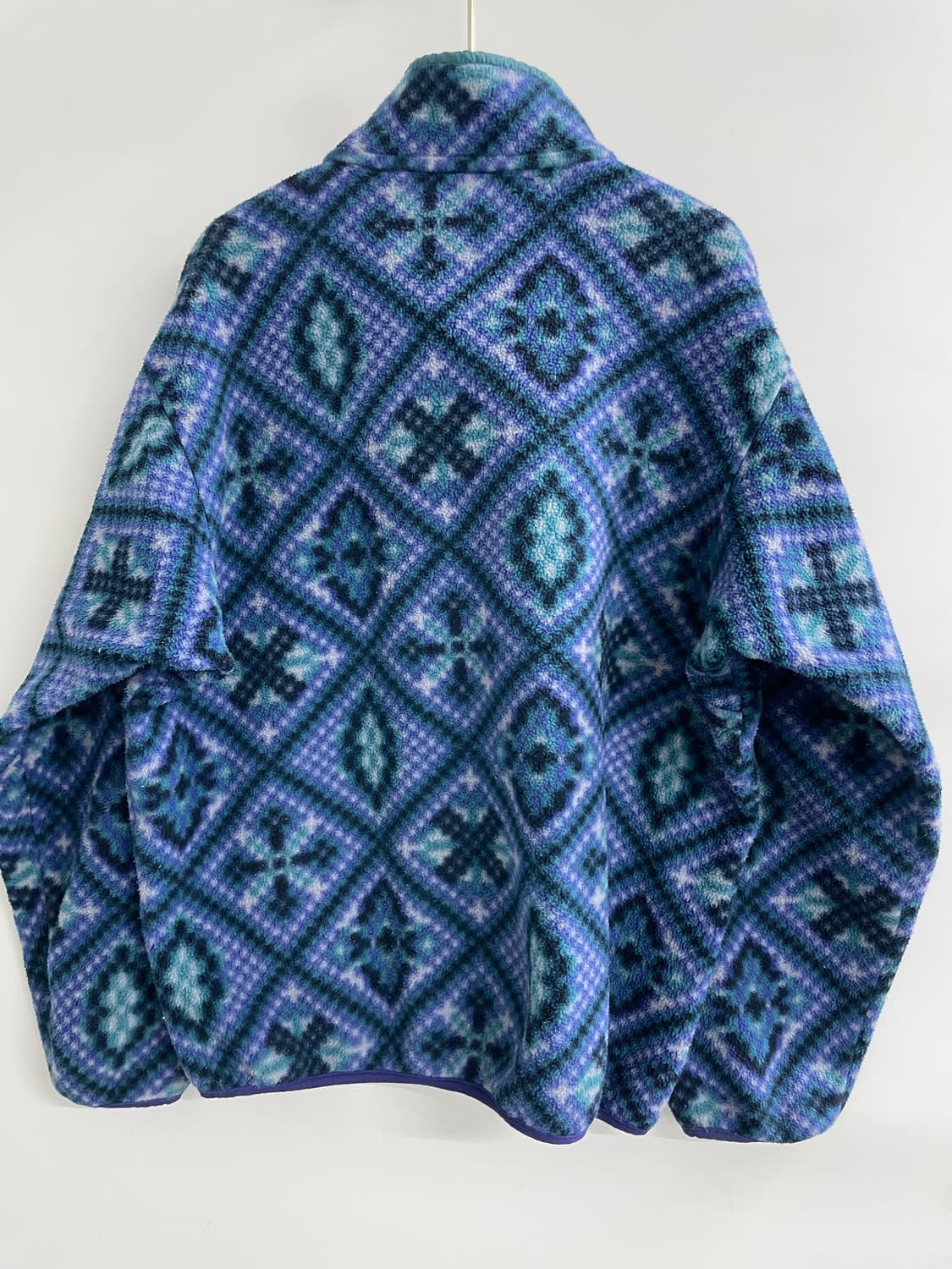 파타고니아 신칠라 L 아즈텍 패턴 풀오버 상품이미지5