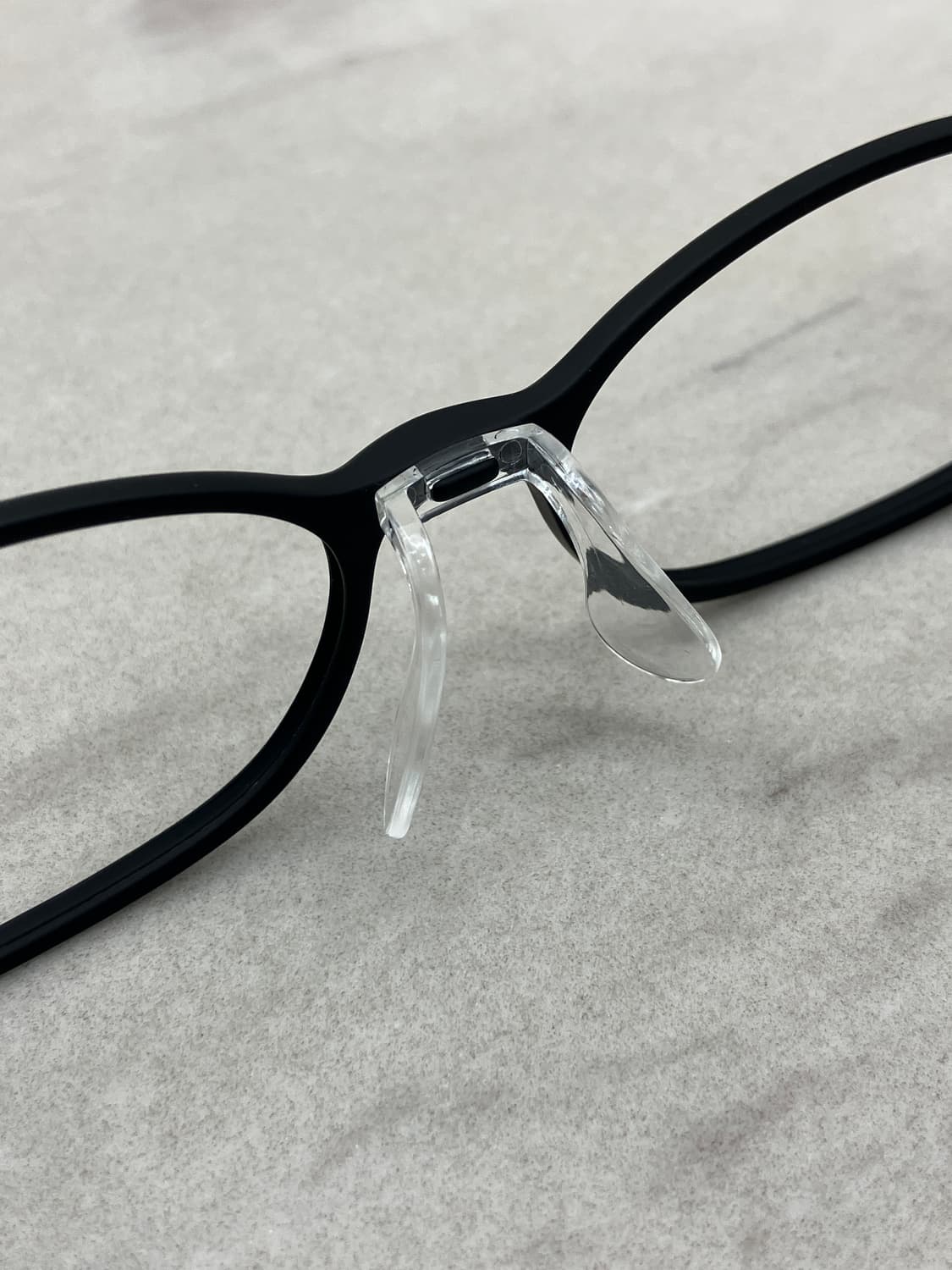 B81 CLOD 경량 블랙 오벌 슬림 뿔테 안경351 상품이미지4