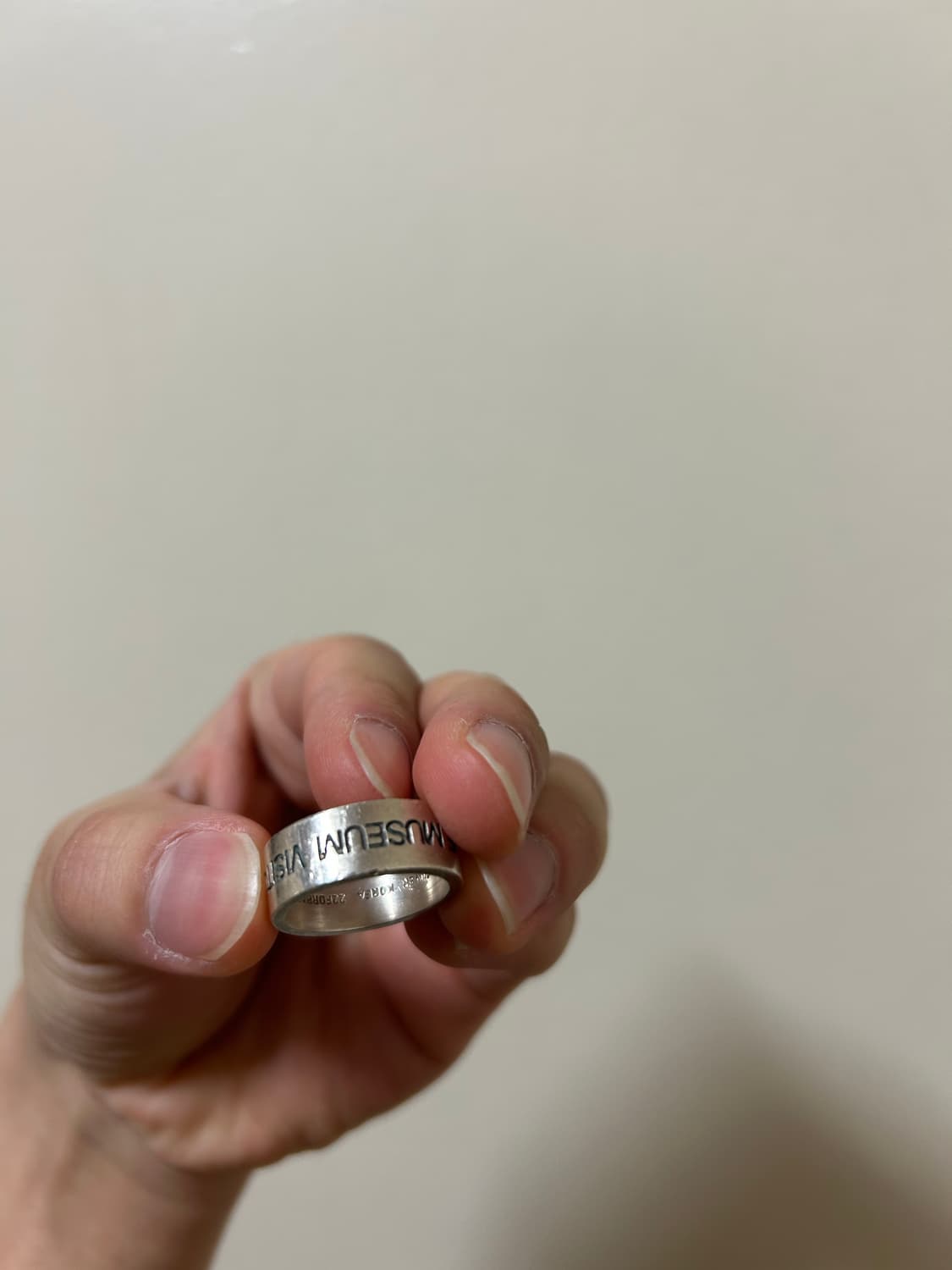 더뮤지엄비지터 반지 상품이미지7