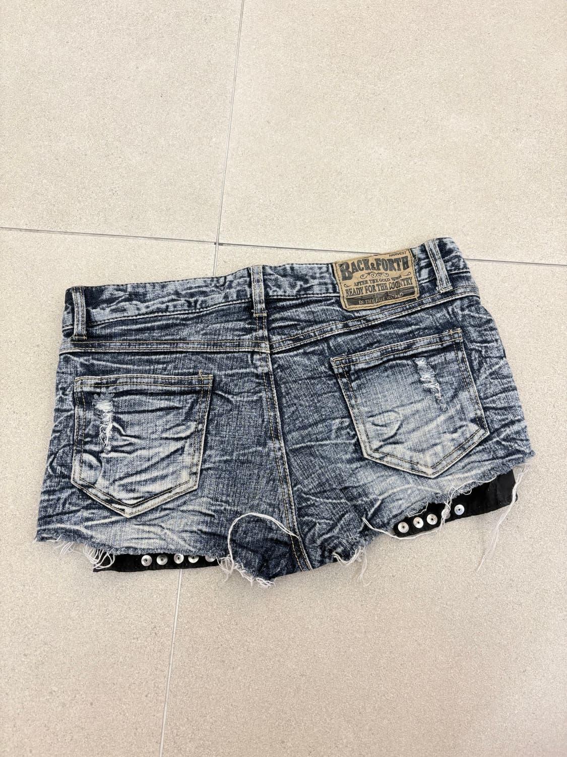 워싱 스터드 숏츠 상품이미지4