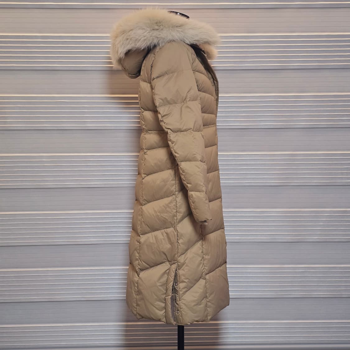 《새상품》리얼폭스털 후드 구스롱패딩 상품이미지4