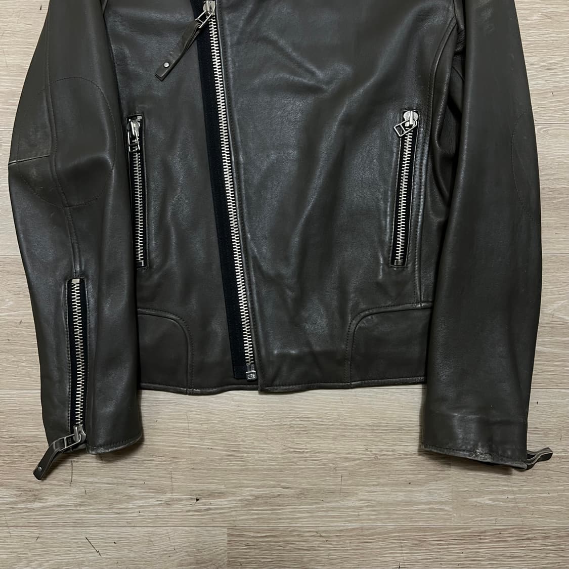 비욘드클로젯 여성 램스킨 양가죽 라이더 가죽자켓 [다크브라운] S/90 상품이미지3